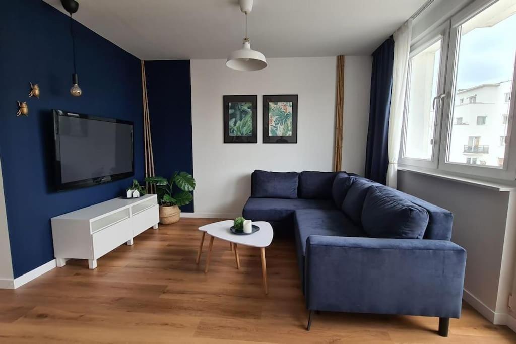 Sloneczny Apartament W Centrum Gdyni 2 Pokojowy غدينيا المظهر الخارجي الصورة